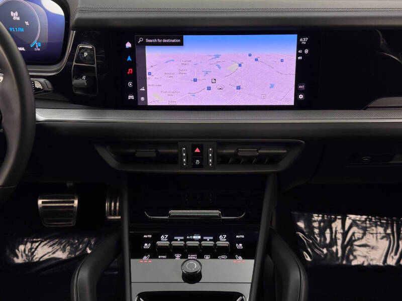 2025 Porsche Cayenne S