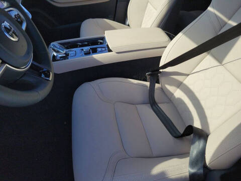2026 Volvo XC90 B6 Plus 7P