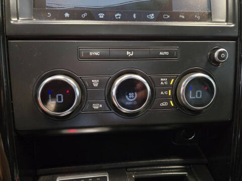 2020 Land Rover Discovery SE