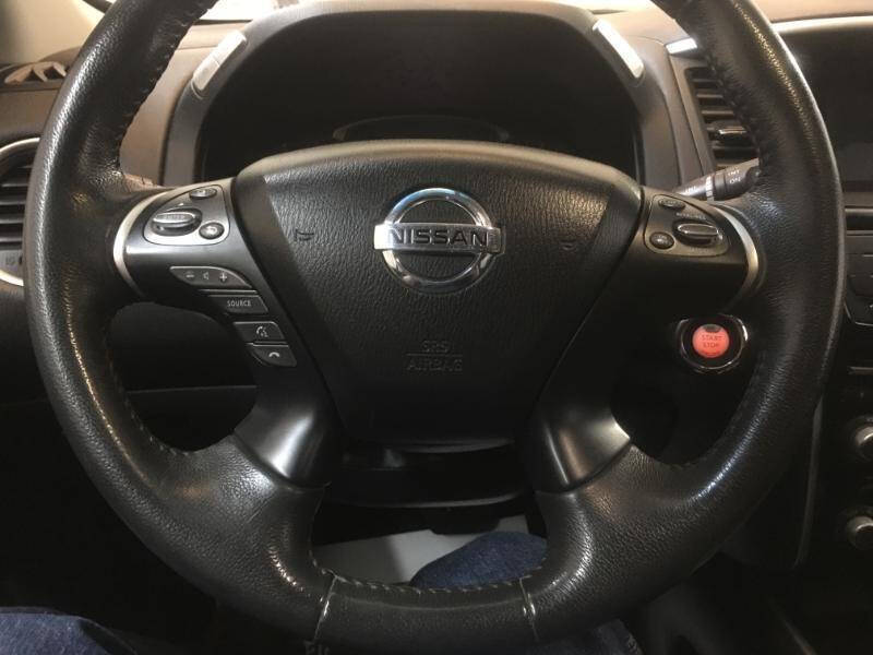 2015 Nissan Pathfinder