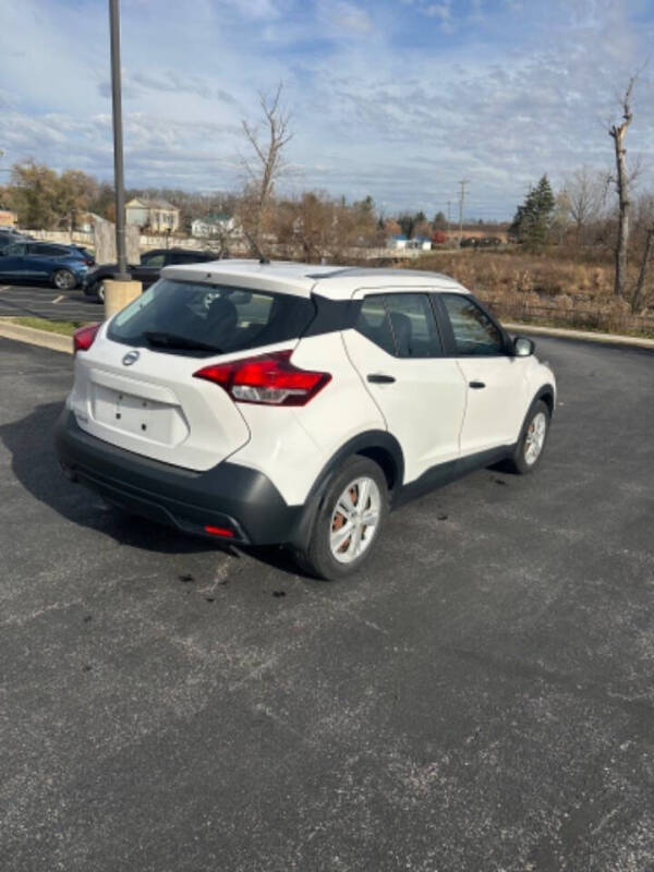 2018 Nissan Kicks S