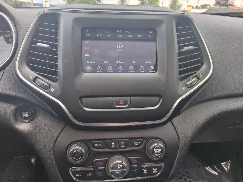 2019 Jeep Cherokee Latitude Plus