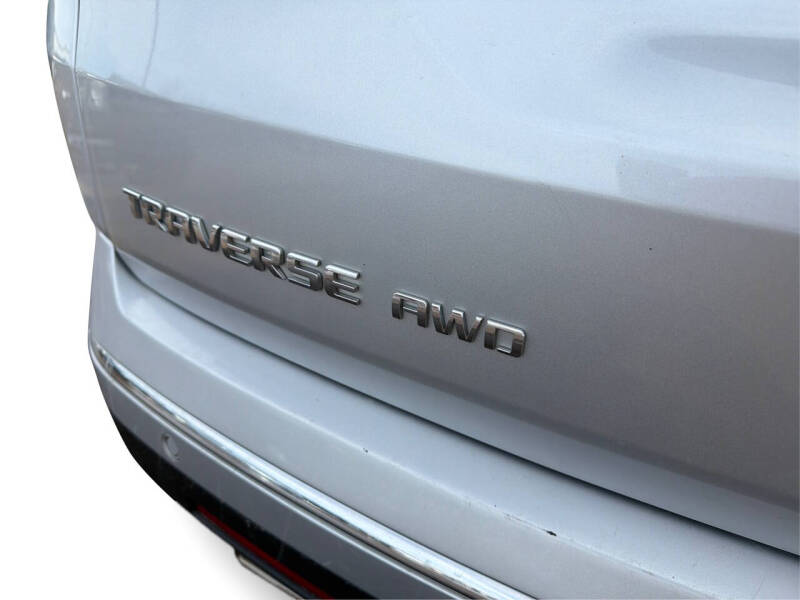 2021 Chevrolet Traverse Premier