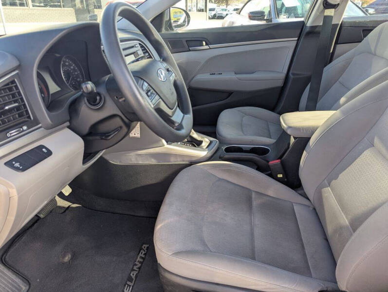 2018 Hyundai Elantra