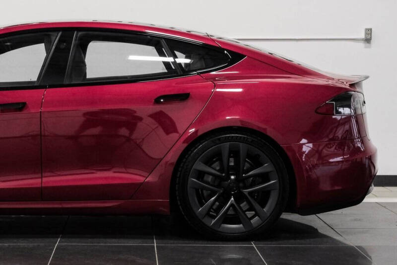 2021 Tesla Model S Plaid