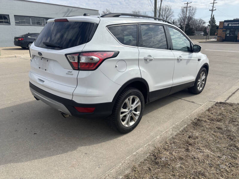 2018 Ford Escape SE