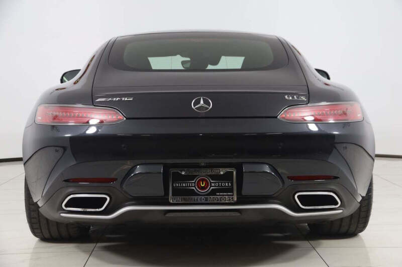 2016 Mercedes-Benz AMG GT S