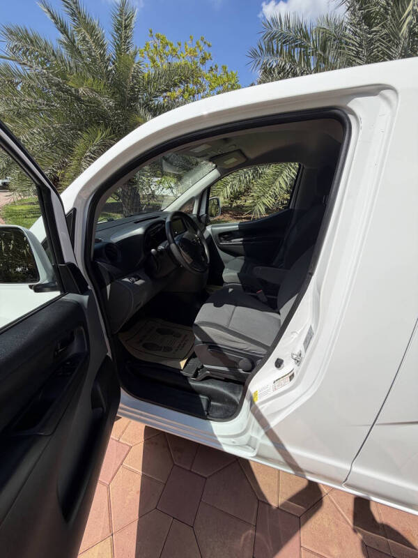 2020 Nissan NV200 SV