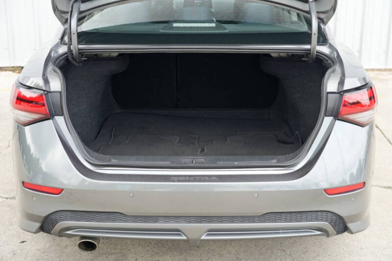 2021 Nissan Sentra SR