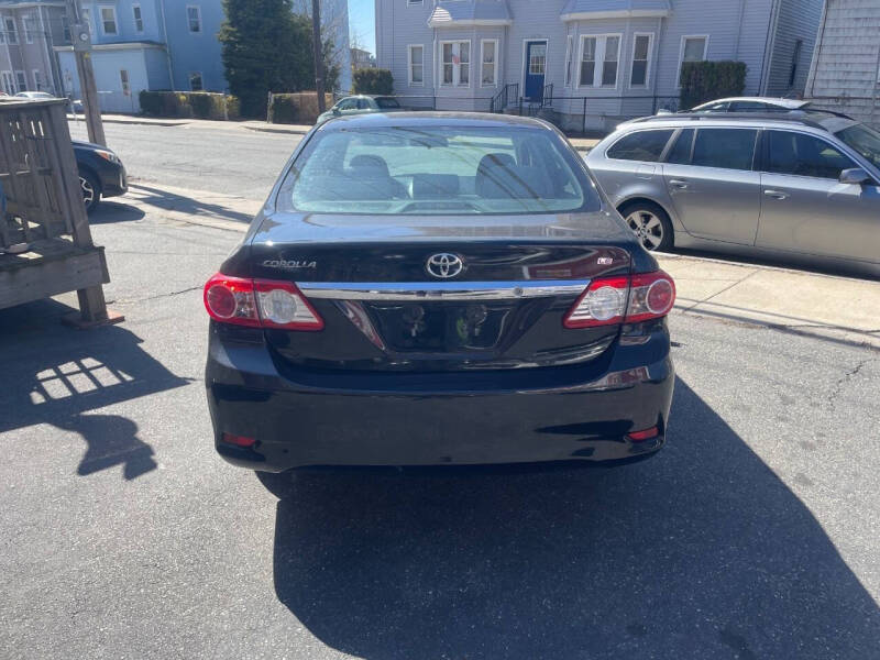 2012 Toyota Corolla LE
