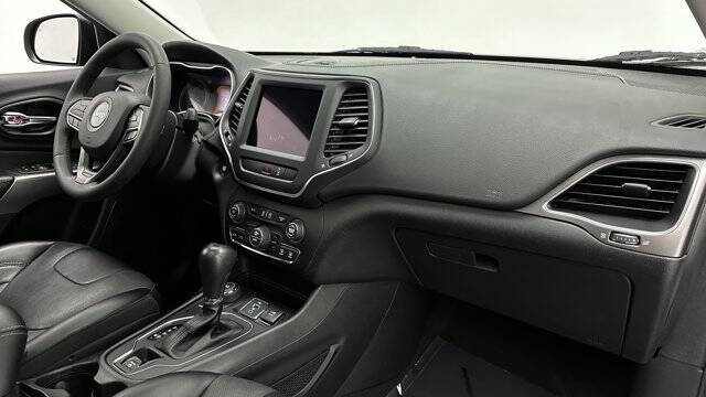 2022 Jeep Cherokee Latitude Lux