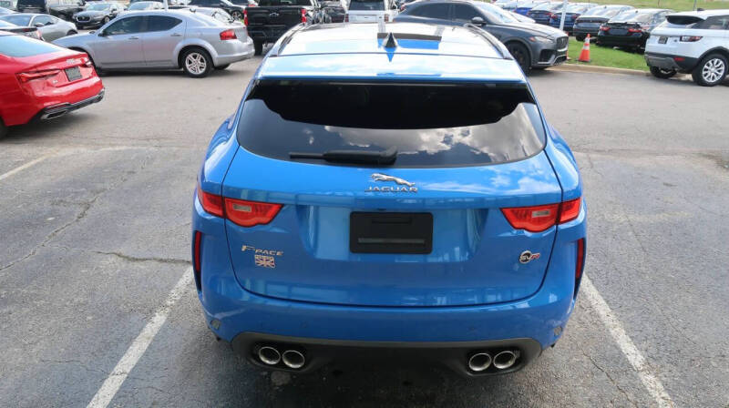 2020 Jaguar F-PACE SVR