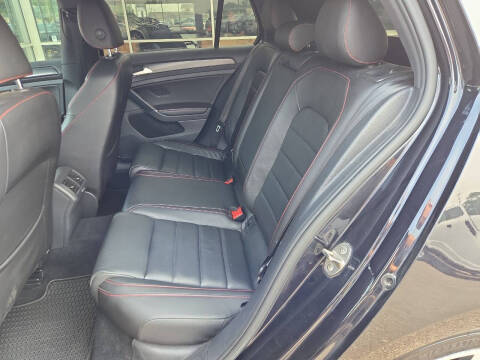 2018 Volkswagen Golf GTI SE