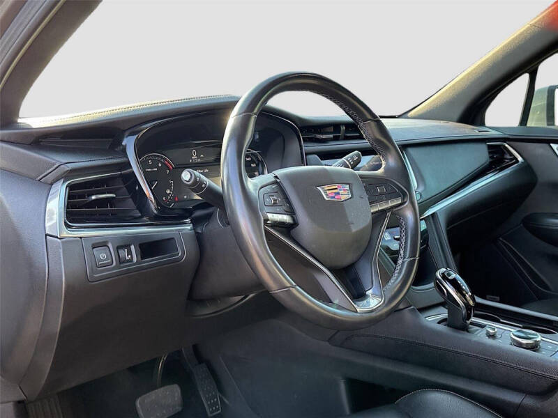 2023 Cadillac XT6 Luxury
