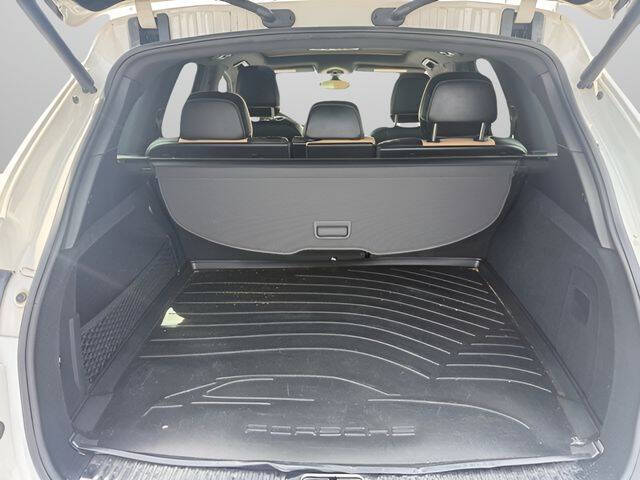 2018 Porsche Cayenne Platinum Edition