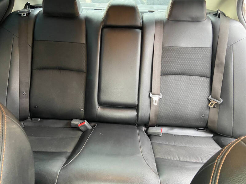 2020 Nissan Altima 2.0 SR