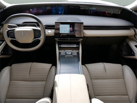 2024 Lincoln Nautilus Reserve