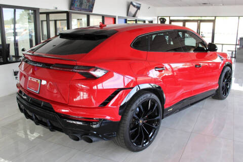 2023 Lamborghini Urus S