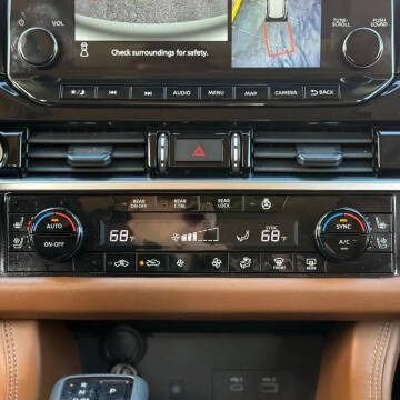 2024 Nissan Pathfinder Platinum