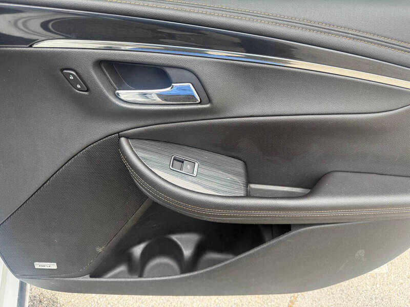 2019 Chevrolet Impala LT
