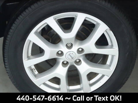 2012 Nissan Rogue SV w/SL Package