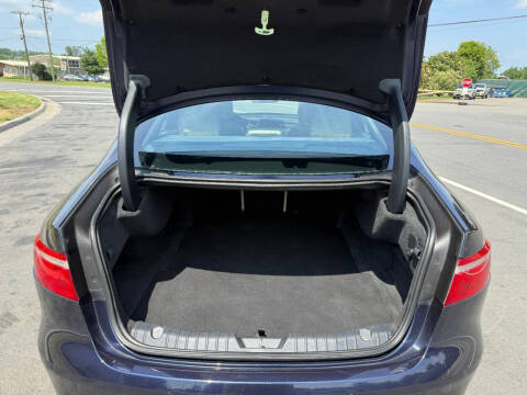 2018 Jaguar XF 35t Prestige