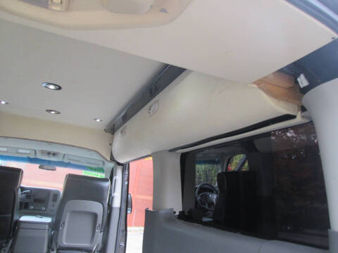 2012 Nissan NV 3500 HD SV