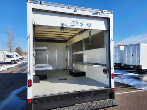 2025 Chevrolet Express 4500