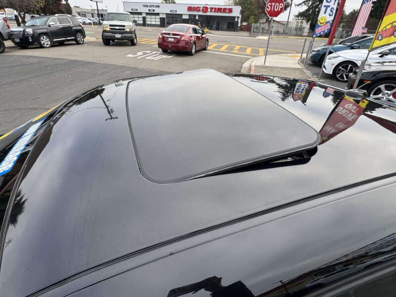 2018 Dodge Challenger SXT Plus