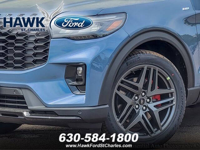 2025 Ford Explorer ST-Line