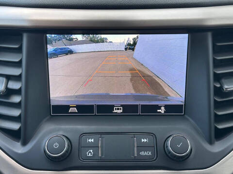 2021 GMC Acadia Denali