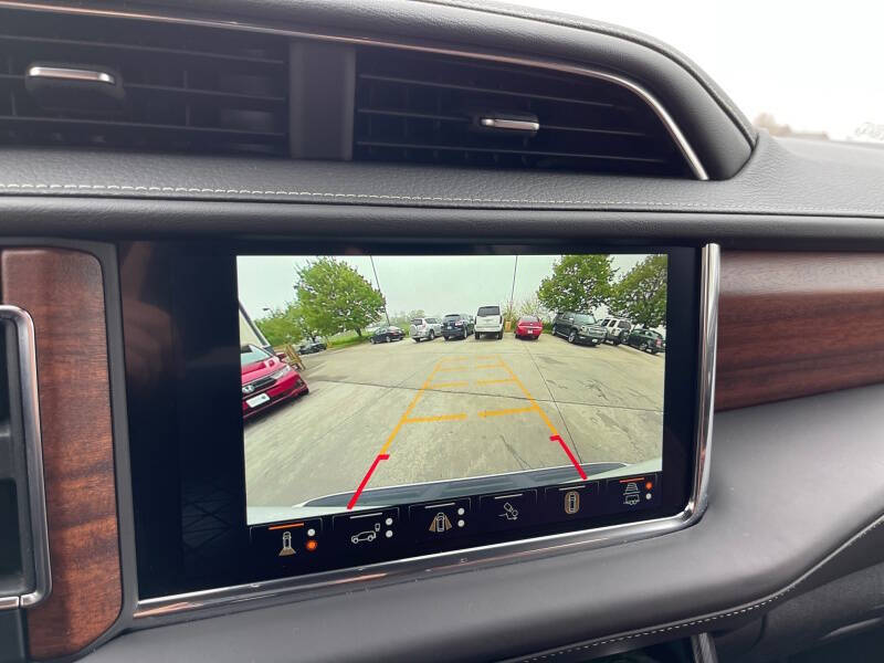 2023 GMC Yukon XL Denali Ultimate