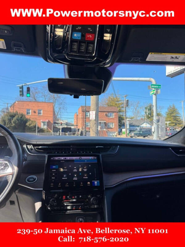 2022 Jeep Grand Cherokee L Summit
