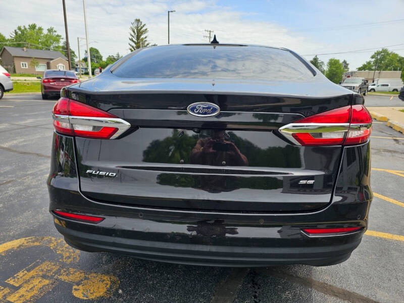 2019 Ford Fusion SE