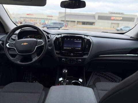 2020 Chevrolet Traverse LT Cloth