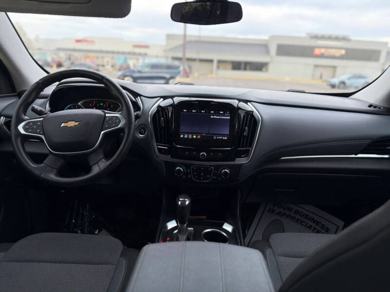 2020 Chevrolet Traverse LT Cloth