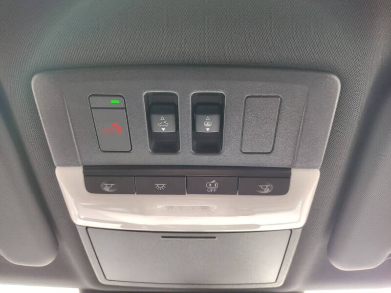 2025 Mitsubishi Outlander PHEV SEL