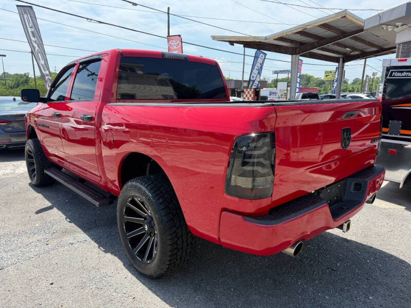 2012 RAM 1500 ST