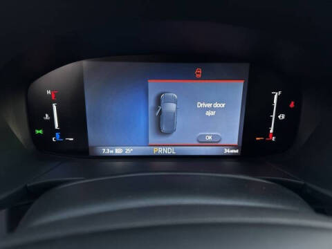 2025 Ford Escape Hybrid ST-Line