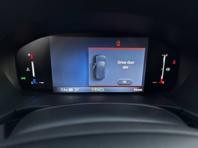 2025 Ford Escape Hybrid ST-Line