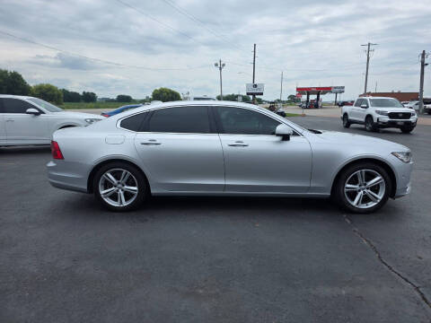 2018 Volvo S90 T5 Momentum