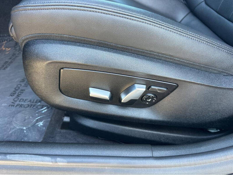 2019 BMW 5 Series 530e iPerformance