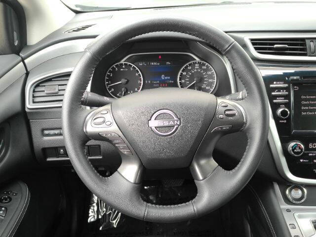 2024 Nissan Murano SV