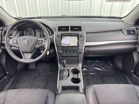 2017 Toyota Camry SE