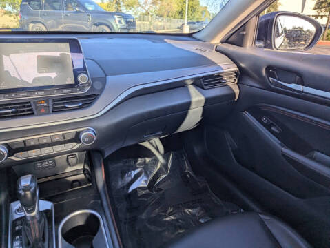 2023 Nissan Altima 2.5 SR