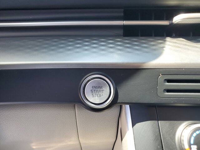 2023 Kia Carnival