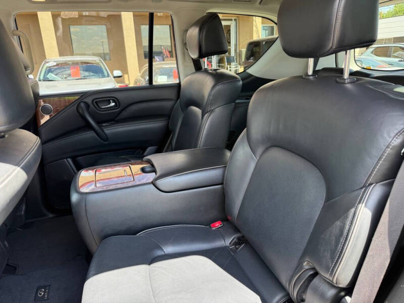 2019 Infiniti QX80 Luxe