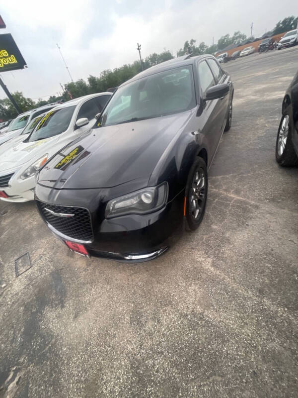 2016 Chrysler 300 S