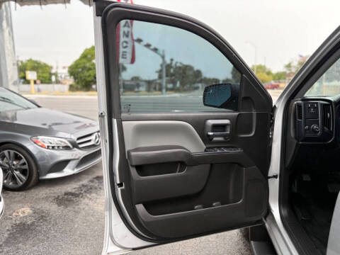 2018 Chevrolet Silverado 1500 LS