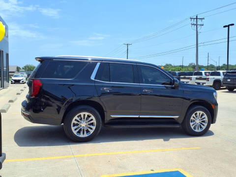 2023 GMC Yukon SLT